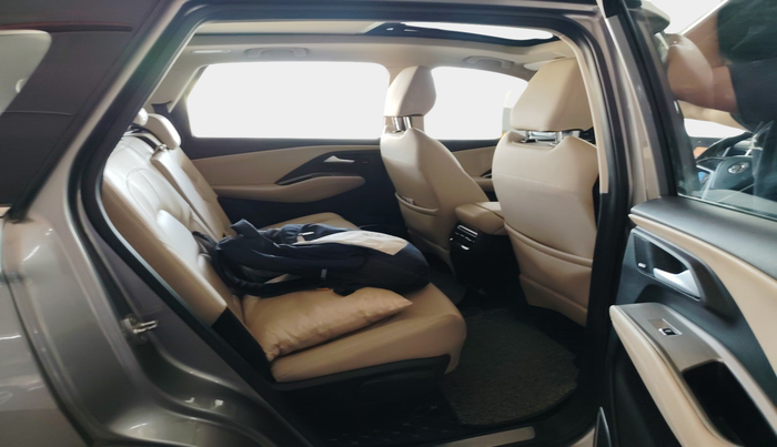 2023 MG HECTOR SAVVY PRO 1.5 TURBO CVT PETROL, Petrol, Automatic, 35,601 km, interior
