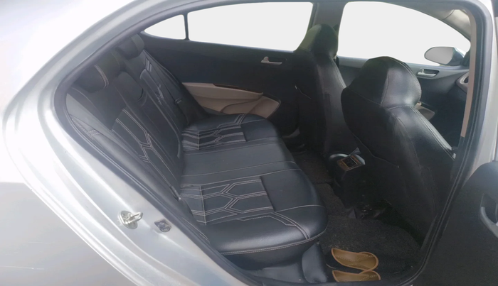 2014 Hyundai Xcent S (O) 1.2, Petrol, Manual, 1,16,888 km, interior