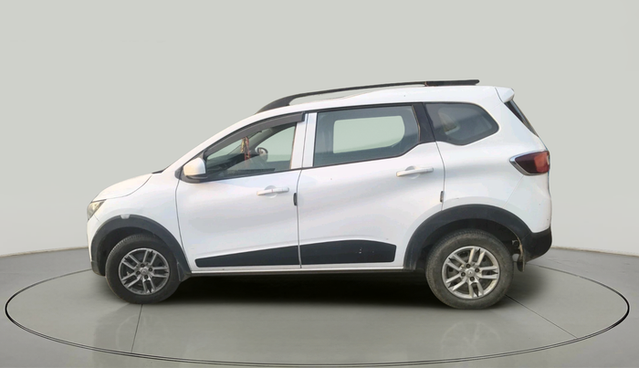 2021 Renault TRIBER RXL MT, Petrol, Manual, 42,973 km, exterior