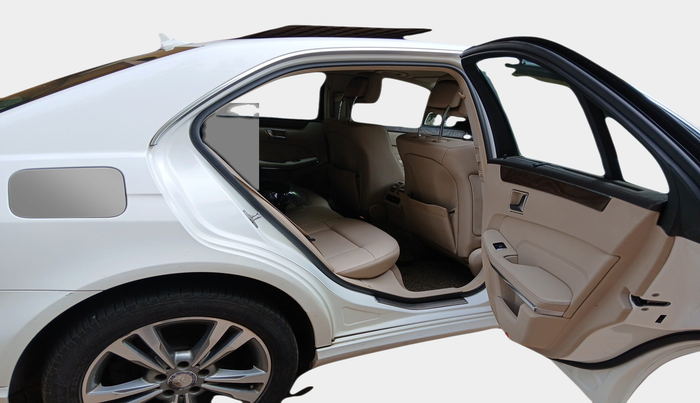 2013 Mercedes Benz E Class E 250 CDI AVANTGARDE, Diesel, Automatic, 1,28,293 km, interior