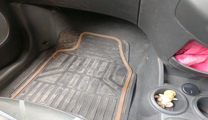 2015 Chevrolet Beat LT PETROL, Petrol, Manual, 94,208 km, interior