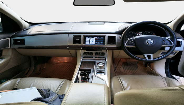 2013 Jaguar XF 2.2 DIESEL LUXURY, Diesel, Automatic, 1,05,971 km, interior