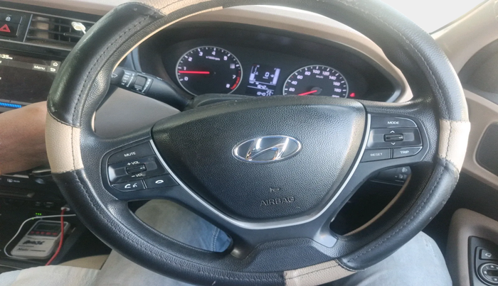 2019 Hyundai Elite i20 SPORTZ PLUS 1.2, Petrol, Manual, 1,84,017 km, interior