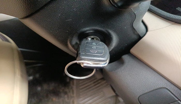 2014 Hyundai Xcent S 1.2, Petrol, Manual, 56,840 km, interior