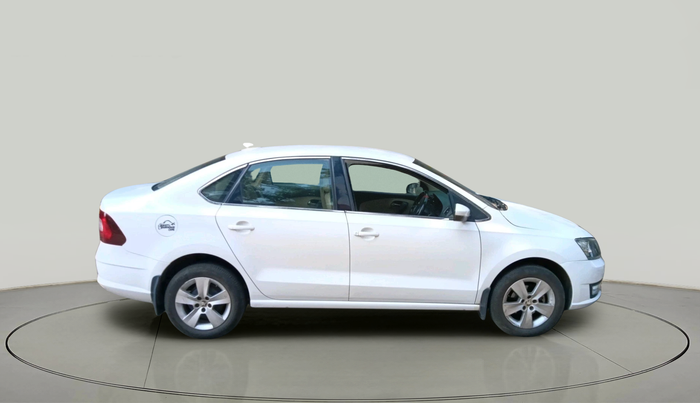 2018 Skoda Rapid AMBITION 1.6 MPI AT, Petrol, Automatic, 65,300 km, exterior