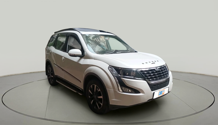 2018 Mahindra XUV500 W11 AT, Diesel, Automatic, 73,607 km, exterior