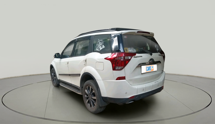 2018 Mahindra XUV500 W11 AT, Diesel, Automatic, 73,607 km, exterior