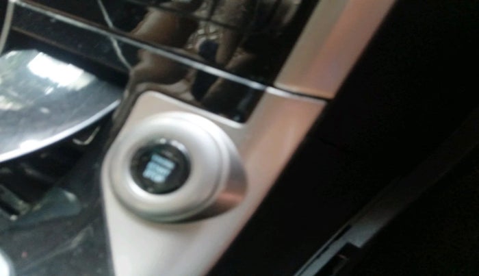 2018 Mahindra XUV500 W11 AT, Diesel, Automatic, 73,607 km, interior