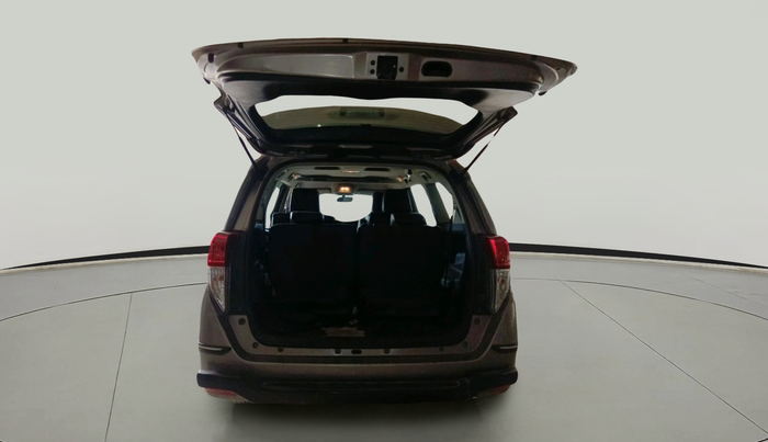 2017 Toyota Innova Crysta 2.4 VX 7 STR, Diesel, Manual, 75,568 km, exterior