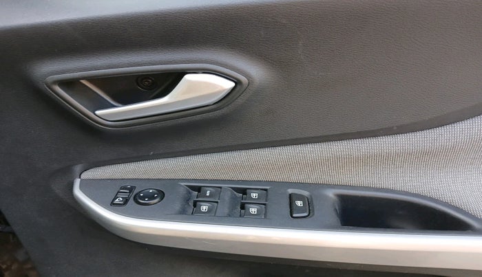 2021 Nissan MAGNITE XL, Petrol, Manual, 19,126 km, interior