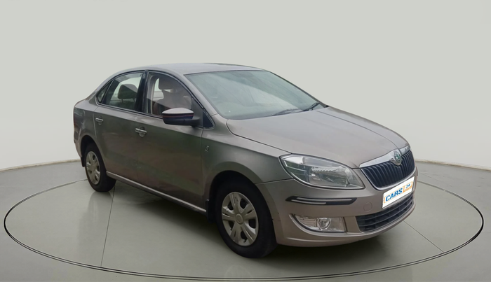 2012 Skoda Rapid AMBITION 1.6 TDI CR MT, Diesel, Manual, 86,979 km, exterior