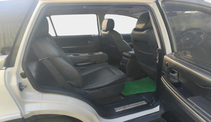 2018 Tata Hexa XTA 4X2 6 STR, Diesel, Automatic, 87,398 km, interior