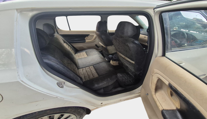 2011 Skoda Fabia ACTIVE 1.2 MPI, Petrol, Manual, 1,09,000 km, interior