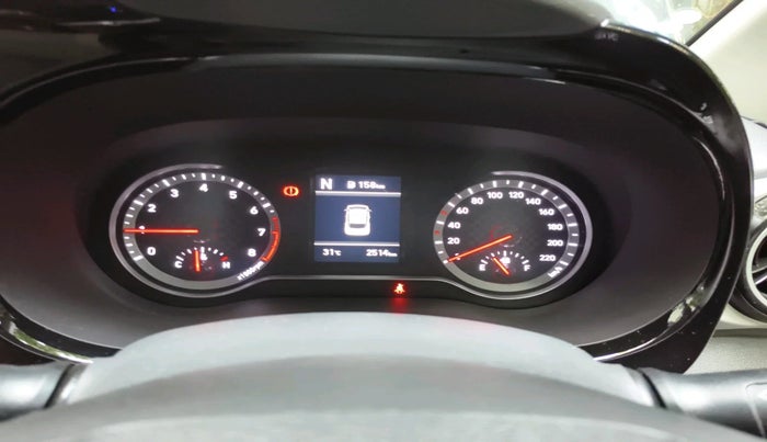 2025 Hyundai GRAND I10 NIOS SPORTZ AMT 1.2 KAPPA VTVT, Petrol, Automatic, 2,514 km, interior