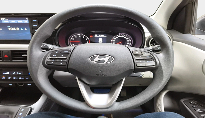 2025 Hyundai GRAND I10 NIOS SPORTZ AMT 1.2 KAPPA VTVT, Petrol, Automatic, 2,514 km, interior