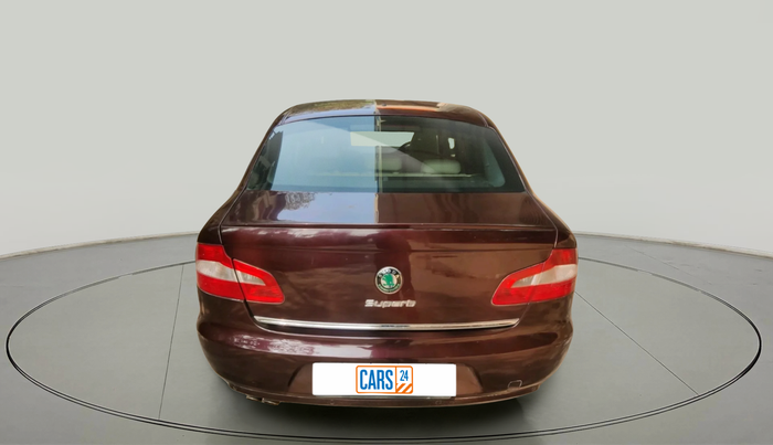 2011 Skoda Superb ELEGANCE 1.8 TSI AT, Petrol, Automatic, 1,00,002 km, exterior