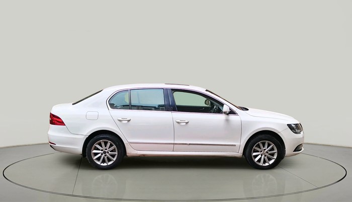 2015 Skoda Superb ELEGANCE 2.0 TDI CR AT, Diesel, Automatic, 77,112 km, exterior