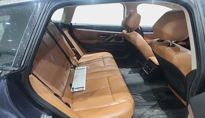 2015 BMW 3 Series 320D GT LUXURY LINE, Diesel, Automatic, 31,619 km, interior