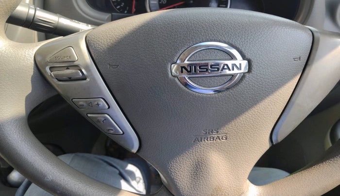 2015 Nissan Micra XV CVT, Petrol, Automatic, 66,056 km, interior