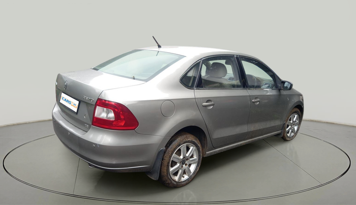 2014 Skoda Rapid ACTIVE 1.6 TDI CR MT PLUS, Diesel, Manual, 94,607 km, exterior