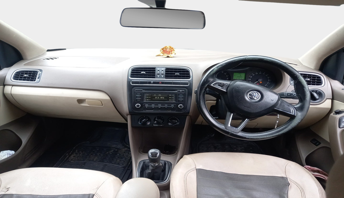 2014 Skoda Rapid ACTIVE 1.6 TDI CR MT PLUS, Diesel, Manual, 94,607 km, interior