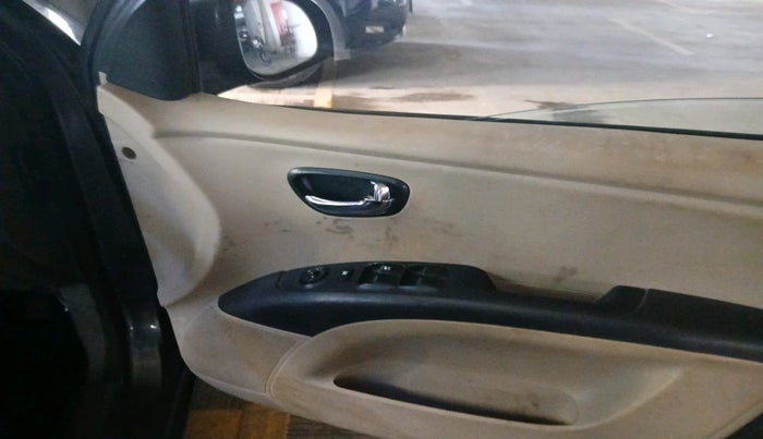 2012 Hyundai i10 MAGNA 1.2, Petrol, Manual, 56,998 km, interior