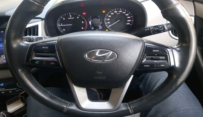 2017 Hyundai Creta SX PLUS AT 1.6 DIESEL, Diesel, Automatic, 95,137 km, interior