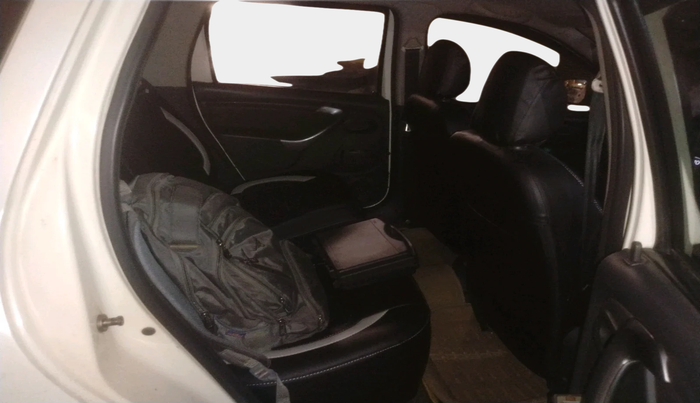 2014 Renault Duster 85 PS RXE DIESEL, Diesel, Manual, 1,01,042 km, interior