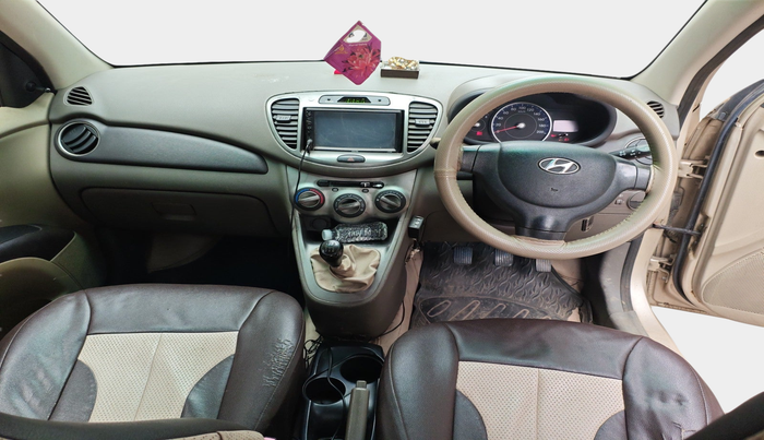 2011 Hyundai i10 ERA 1.1, Petrol, Manual, 66,957 km, interior