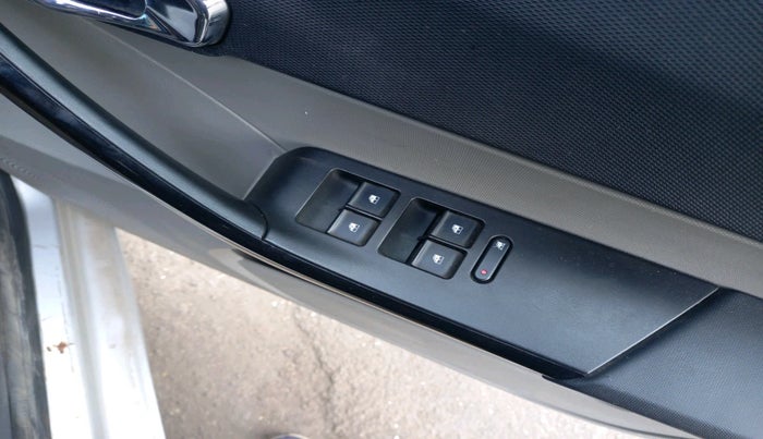 2017 Tata Tiago XZ PETROL, Petrol, Manual, 60,714 km, interior