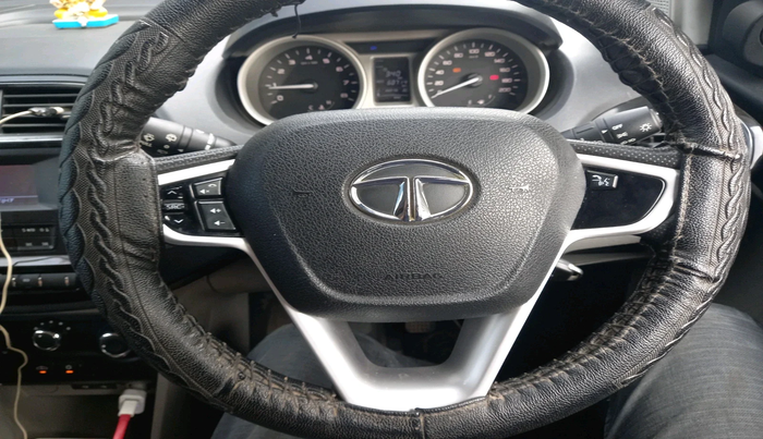 2017 Tata Tiago XZ PETROL, Petrol, Manual, 60,714 km, interior