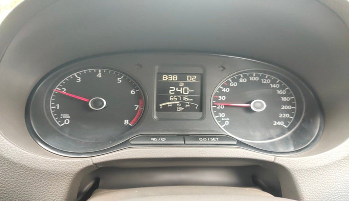 2014 Volkswagen Vento COMFORTLINE TSI AT PETROL, Petrol, Automatic, 65,716 km, interior