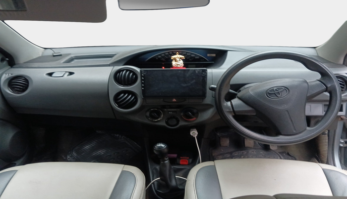 2013 Toyota Etios Liva G, Petrol, Manual, 45,947 km, interior
