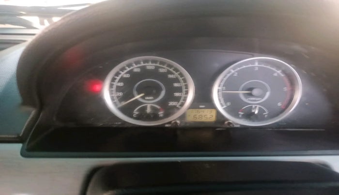 2014 Tata Safari Storme 2.2 EX 4X2, Diesel, Manual, 1,76,413 km, interior