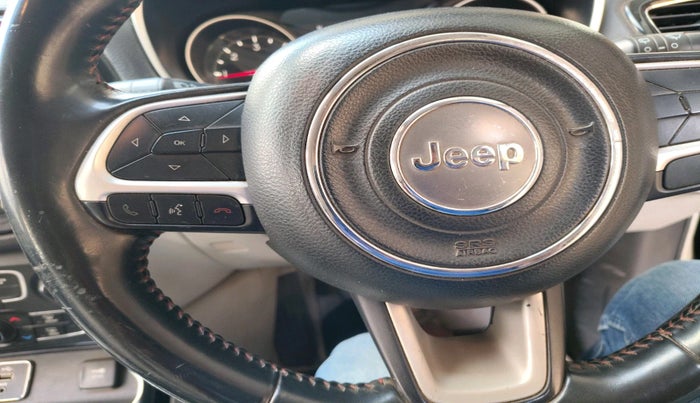 2017 Jeep Compass LIMITED 2.0 DIESEL, Diesel, Manual, 1,83,516 km, interior