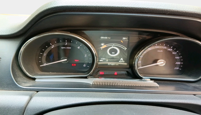 2017 Tata Hexa XM 4X2 7 STR, Diesel, Manual, 77,101 km, interior