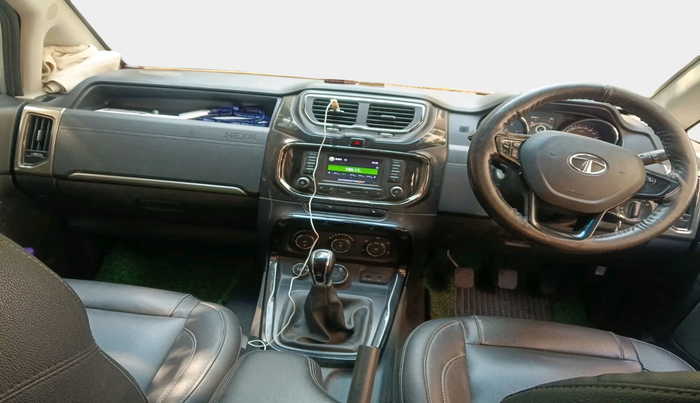 2017 Tata Hexa XM 4X2 7 STR, Diesel, Manual, 77,101 km, interior