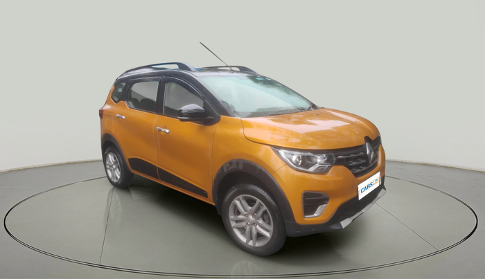 2023 Renault TRIBER RXZ, Petrol, Manual, 30,539 km, exterior