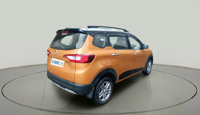 2023 Renault TRIBER RXZ, Petrol, Manual, 30,539 km, exterior