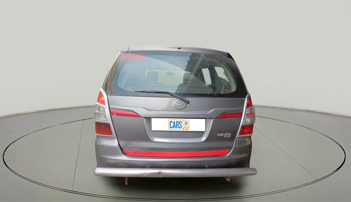 2013 Toyota Innova 2.5 GX 8 STR, Diesel, Manual, 1,13,164 km, exterior