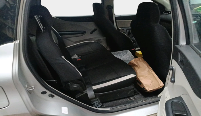 2020 Renault TRIBER RXL MT, Petrol, Manual, 29,690 km, interior