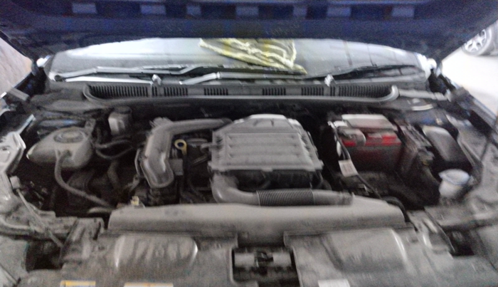 2022 Volkswagen VIRTUS TOPLINE TSI 1.0 AT, Petrol, Automatic, 30,252 km, exterior