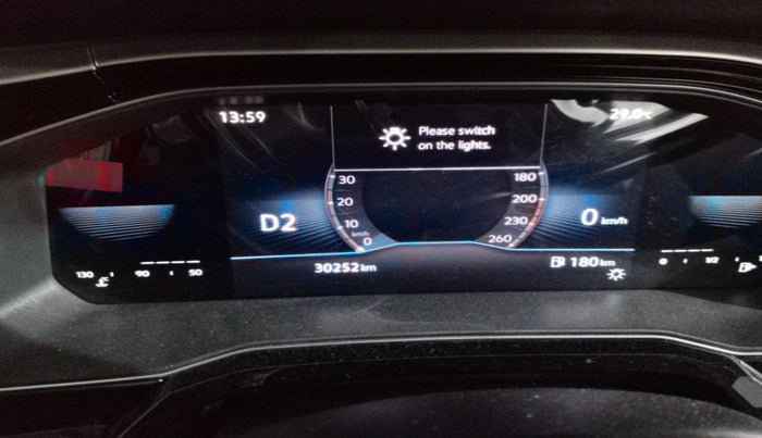 2022 Volkswagen VIRTUS TOPLINE TSI 1.0 AT, Petrol, Automatic, 30,252 km, interior