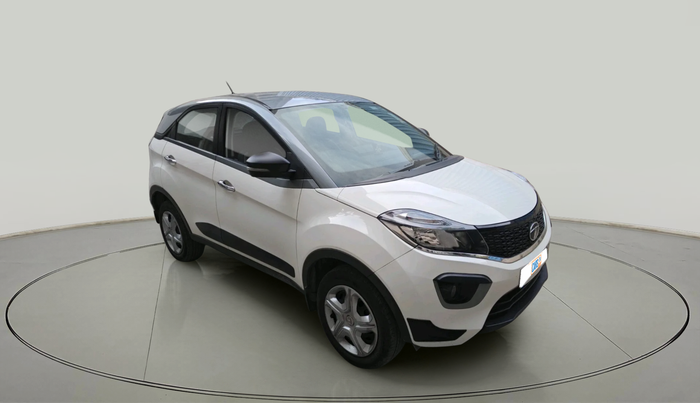 2018 Tata NEXON XM PETROL, Petrol, Manual, 44,800 km, exterior