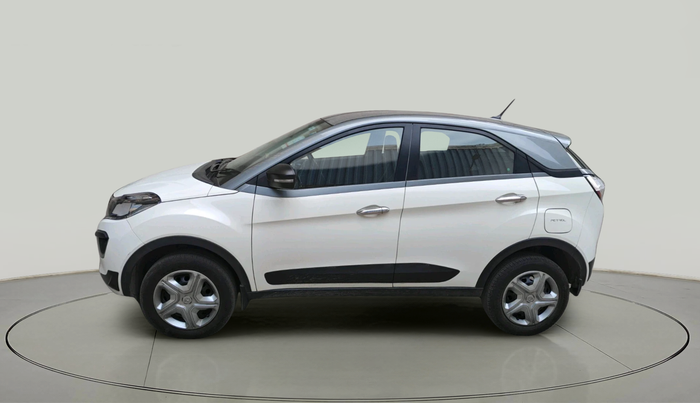 2018 Tata NEXON XM PETROL, Petrol, Manual, 44,800 km, exterior