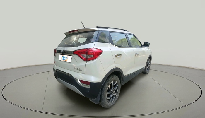 2022 Mahindra XUV300 W8 (O) 1.2 PETROL, Petrol, Manual, 16,722 km, exterior