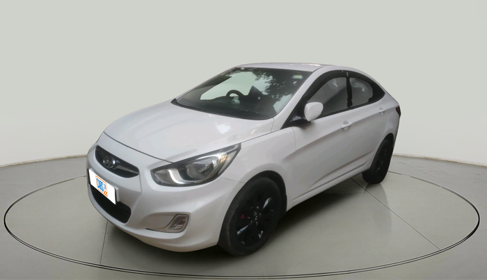 2014 Hyundai Verna FLUIDIC 1.6 VTVT SX, Petrol, Manual, 69,234 km, exterior