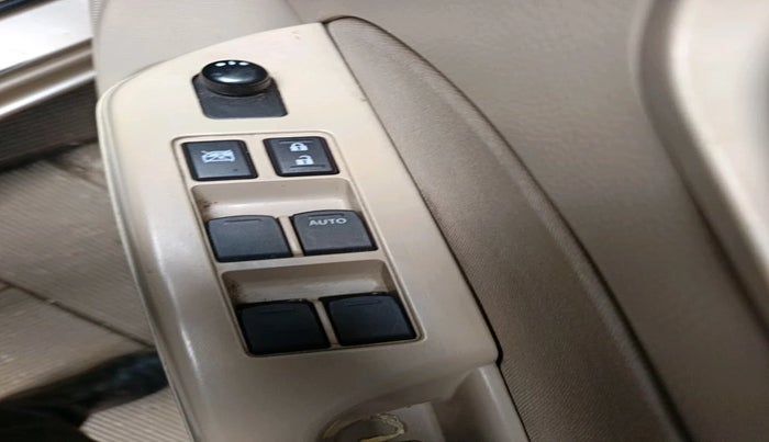 2012 Maruti Swift Dzire VXI, Petrol, Manual, 1,28,469 km, interior