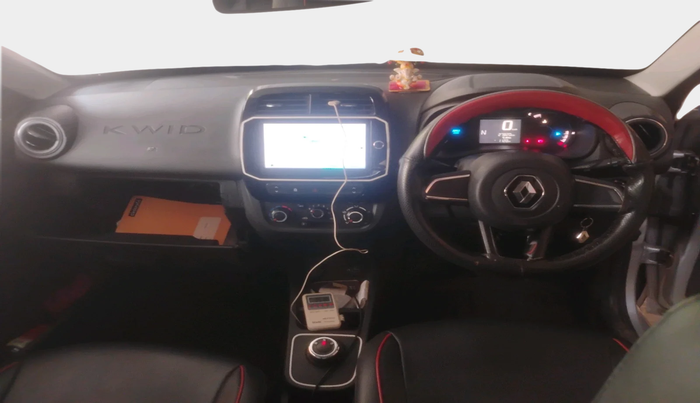 2022 Renault Kwid CLIMBER AMT 1.0, Petrol, Automatic, 27,820 km, interior