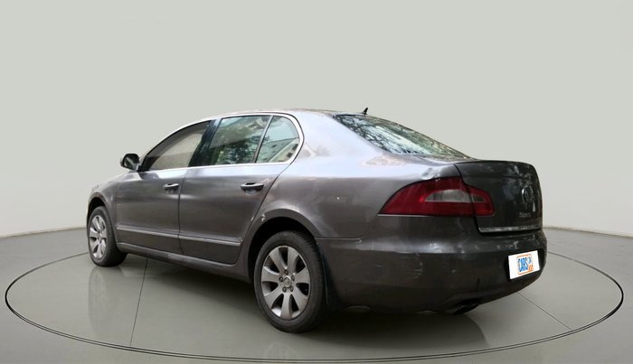 2010 Skoda Superb ELEGANCE 1.8 TSI AT, Petrol, Automatic, 72,496 km, exterior